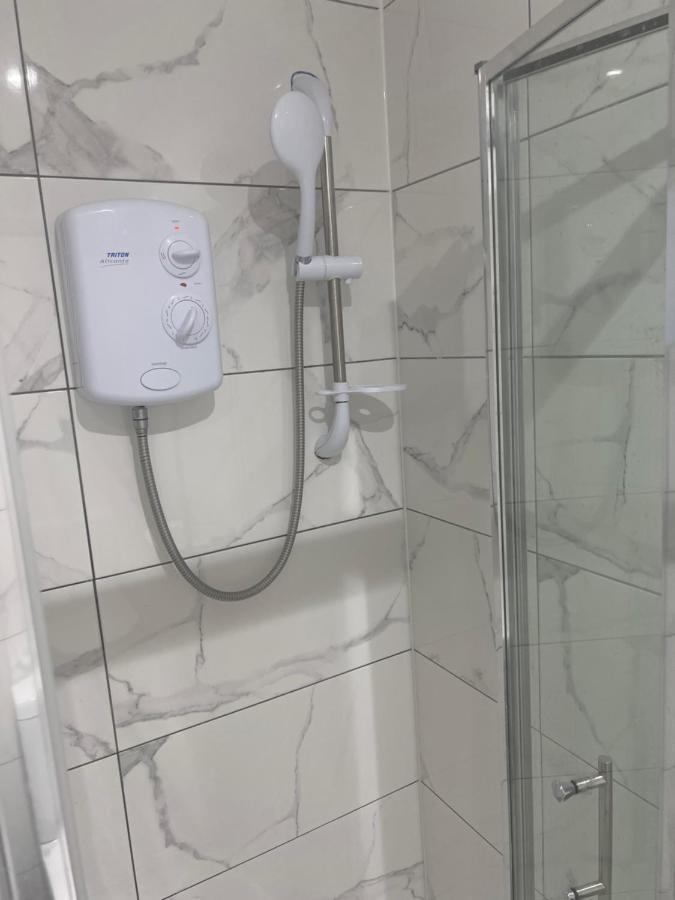 Wisdom Care: The Orpington Cutie Hotell Exteriör bild